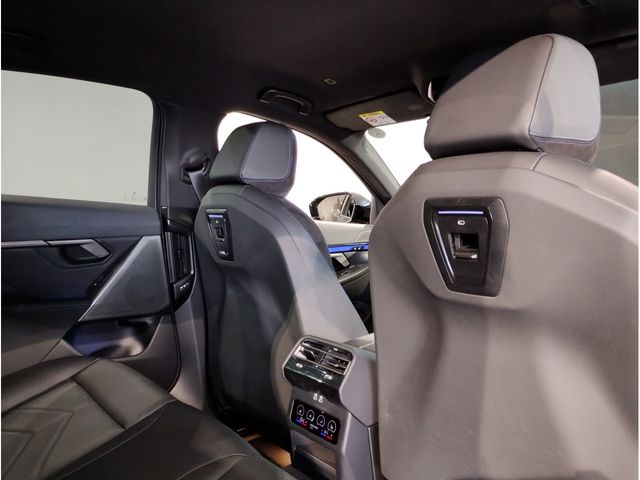 BMW BMW 5series sedan 2024