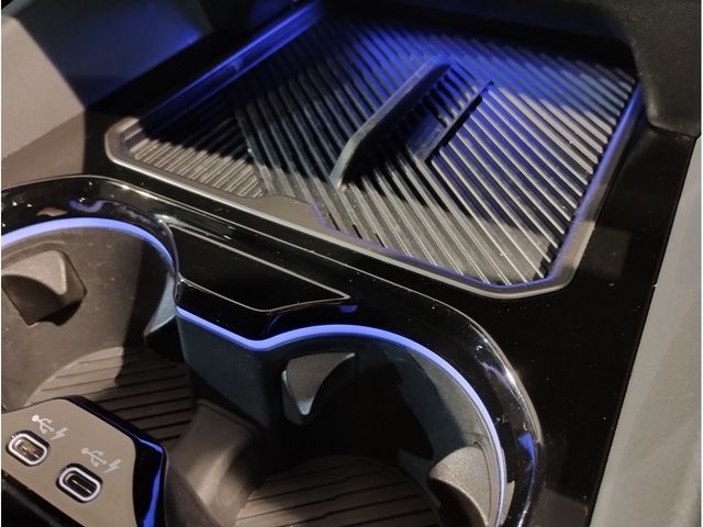 BMW BMW 5series sedan 2024