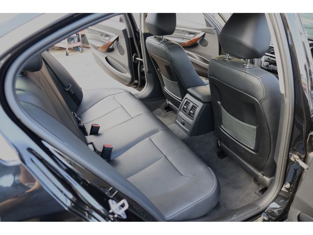 BMW BMW 3series sedan 2018