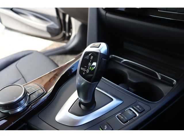 BMW BMW 3series sedan 2018