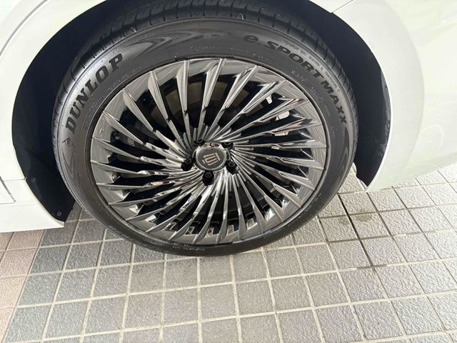 TOYOTA CROWN sedan hybrid 2024