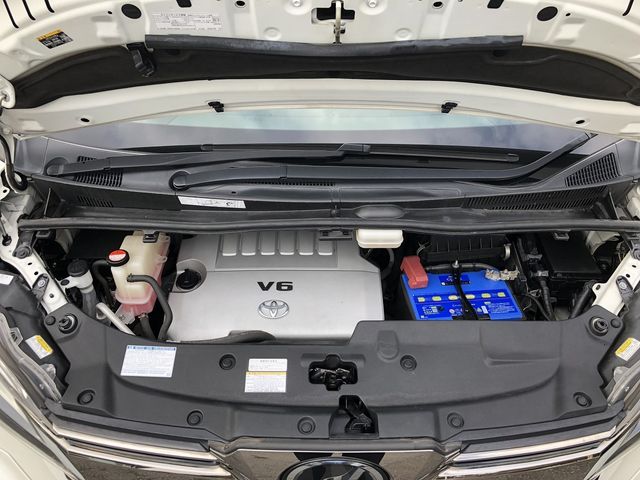 TOYOTA VELLFIRE 2016