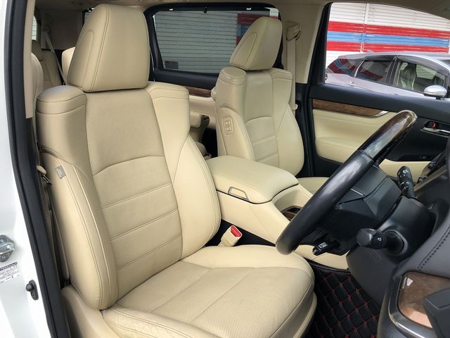 TOYOTA VELLFIRE 2016