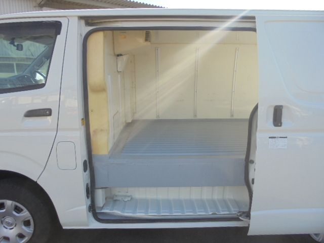 TOYOTA HIACE van 2WD 2010
