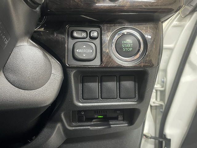 TOYOTA REGIUSACE van 2WD 2019