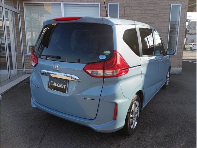 HONDA FREED HYBRID 2020