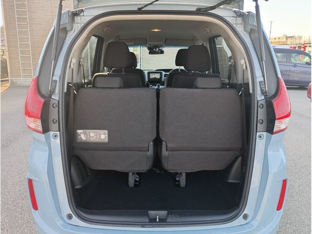 HONDA FREED HYBRID 2020