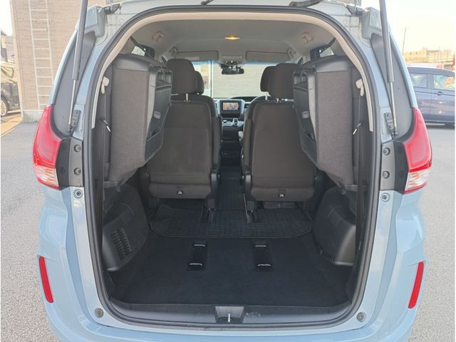 HONDA FREED HYBRID 2020