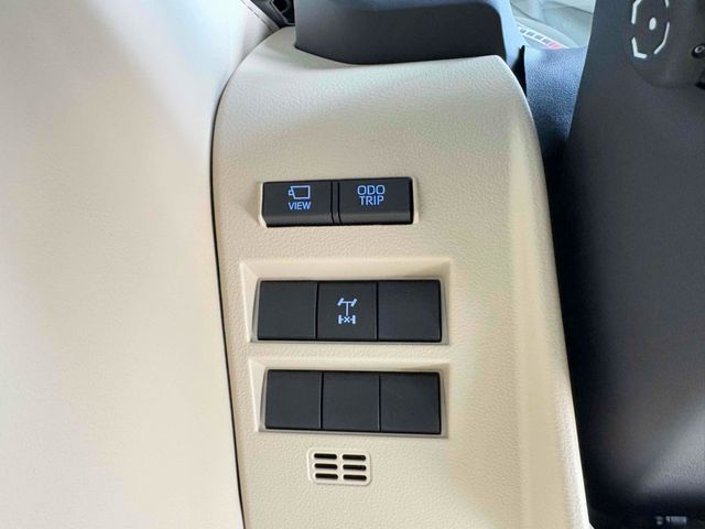 TOYOTA LANDCRUISER wagon 2024