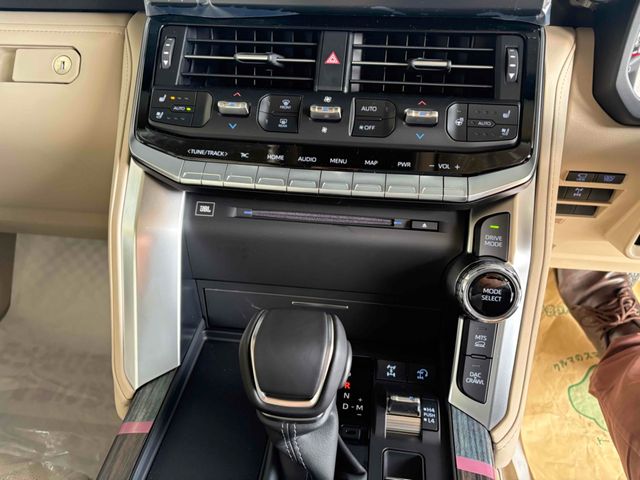 TOYOTA LANDCRUISER wagon 2024