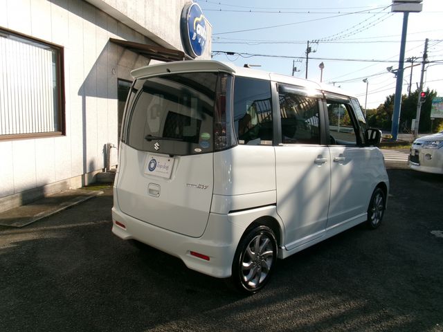 SUZUKI PALETTE SW 2013