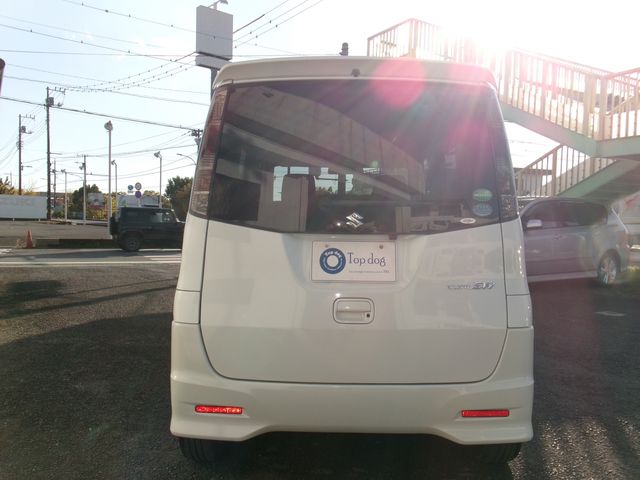 SUZUKI PALETTE SW 2013