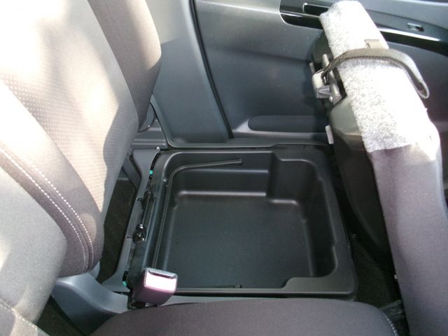 SUZUKI PALETTE SW 2013