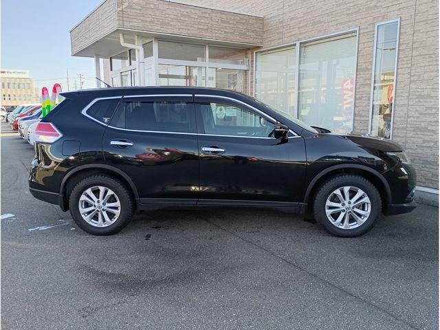 NISSAN X-TRAIL 4WD 2015