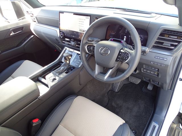 TOYOTA LEXUS GX550 2025