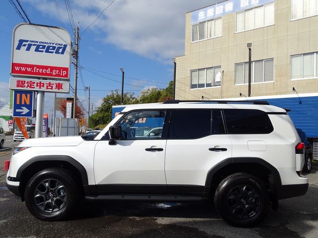 TOYOTA LEXUS GX550 2025