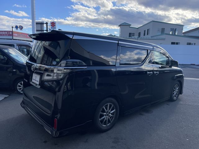 TOYOTA VELLFIRE 2018