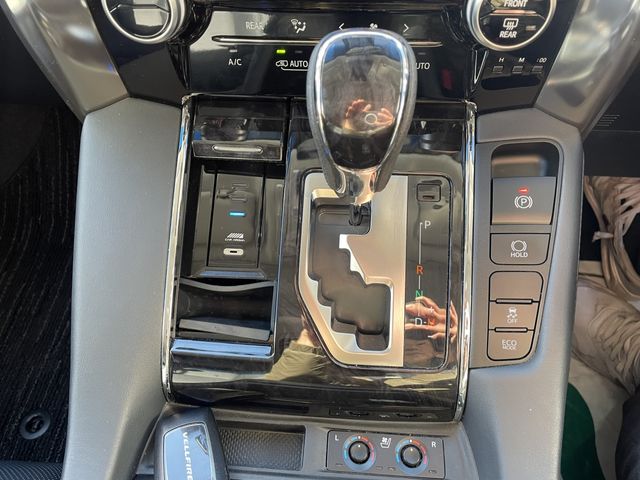 TOYOTA VELLFIRE 2018