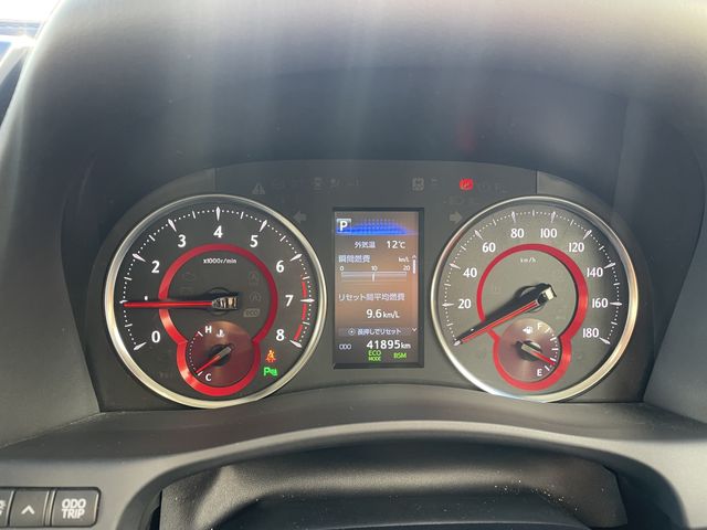 TOYOTA VELLFIRE 2018