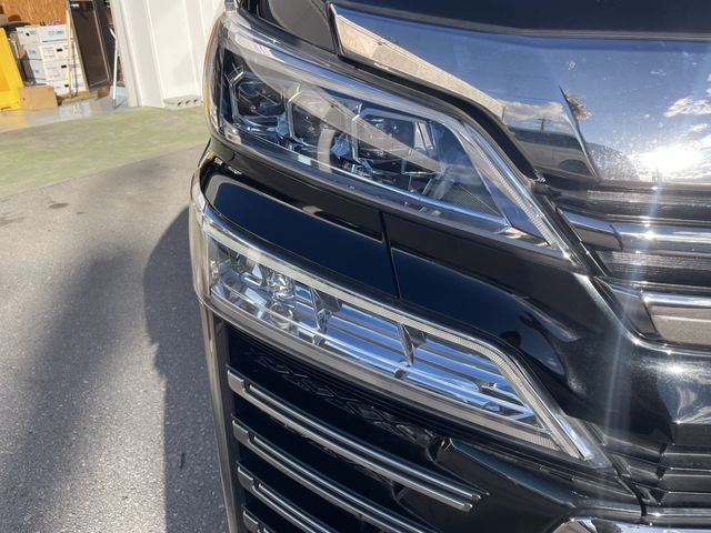 TOYOTA VELLFIRE 2018