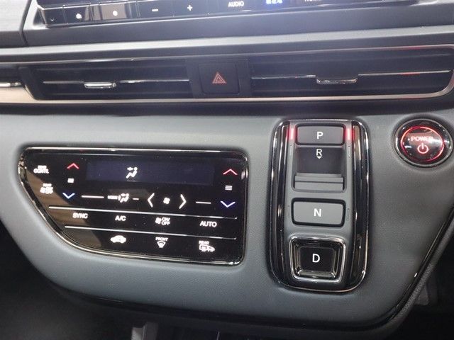 HONDA ODYSSEY e:HEV 2024