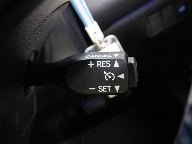 TOYOTA HARRIER 2WD 2017