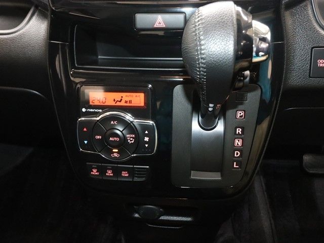 SUZUKI SOLIO BANDIT 2015