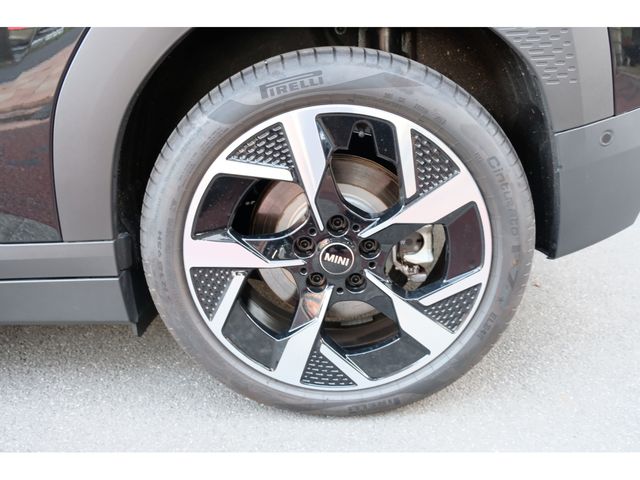 BMW MINI ACEMAN 2025