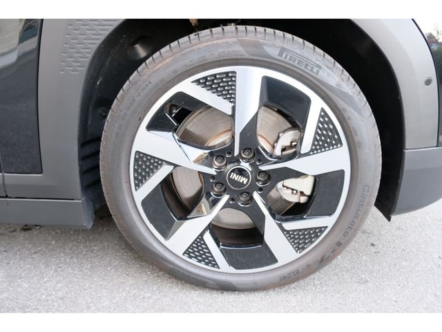 BMW MINI ACEMAN 2025