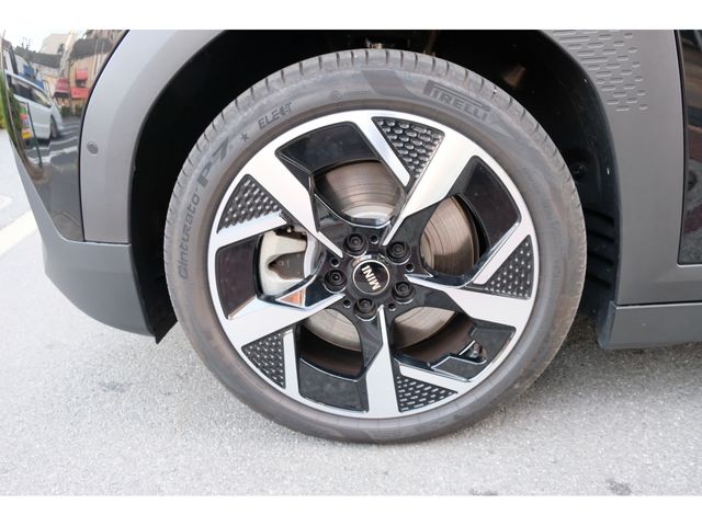 BMW MINI ACEMAN 2025