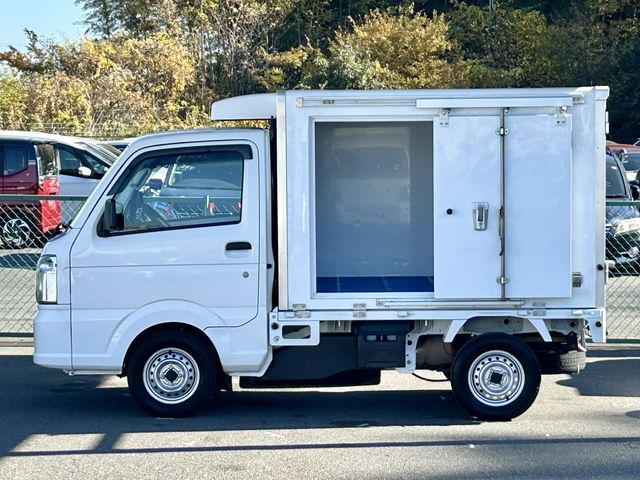 MITSUBISHI MINICAB truck 2022