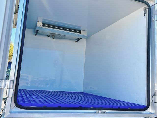 MITSUBISHI MINICAB truck 2022