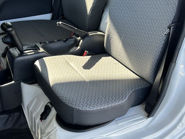 MITSUBISHI MINICAB truck 2022