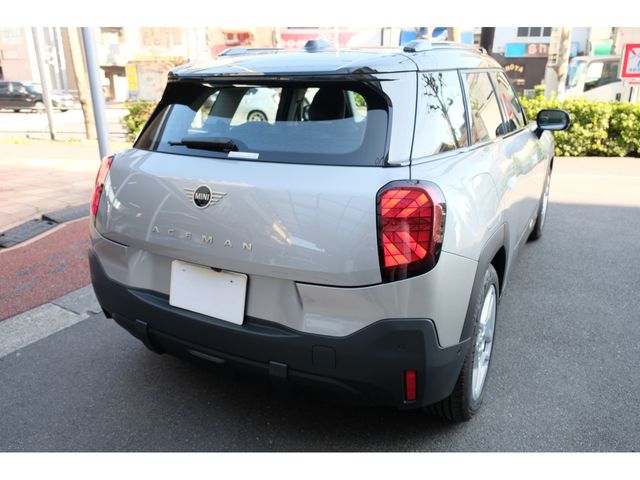 BMW MINI ACEMAN 2025