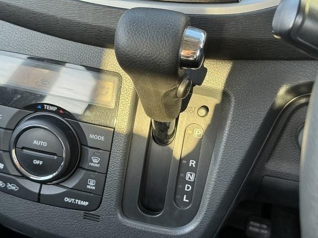 SUZUKI WAGON R STINGRAY 2013