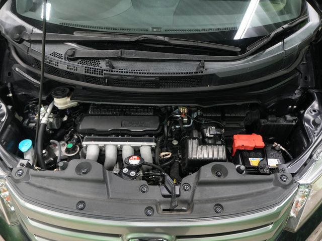 HONDA FREED Spike 2012