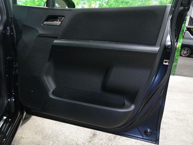 HONDA FREED Spike 2012