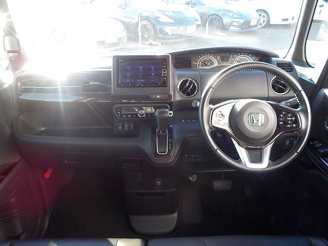 HONDA N BOX CUSTOM 2020