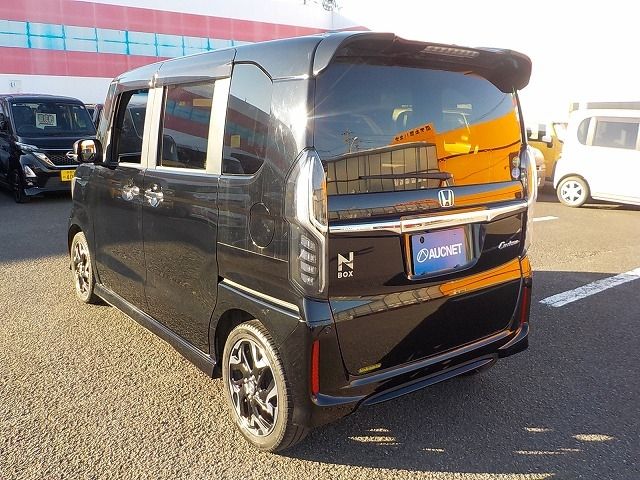 HONDA N BOX CUSTOM 2020