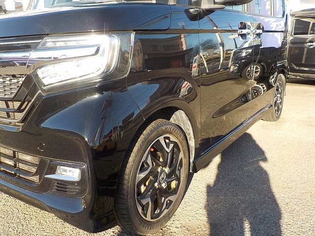 HONDA N BOX CUSTOM 2020