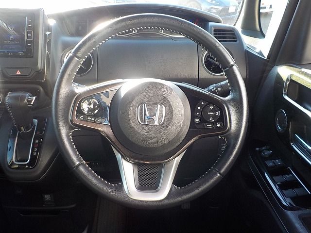 HONDA N BOX CUSTOM 2020