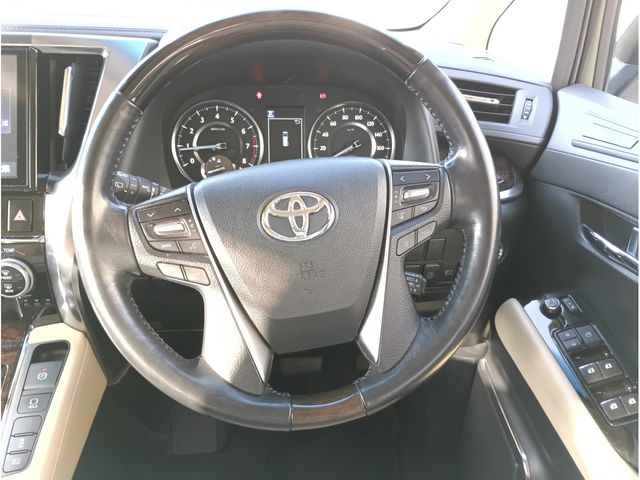 TOYOTA ALPHARD 2019