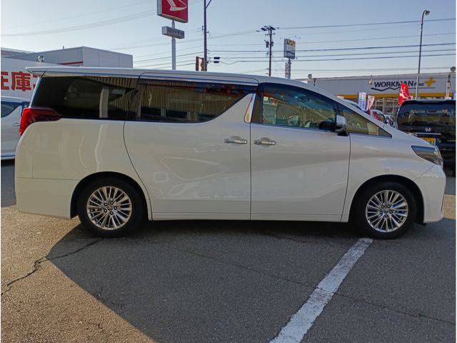 TOYOTA ALPHARD 2019