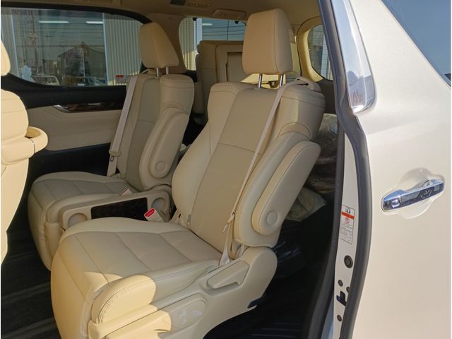 TOYOTA ALPHARD 2019