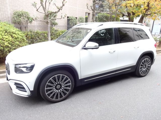 MERCEDES BENZ MERCEDES BENZ GLB 2024