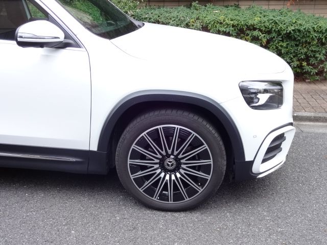 MERCEDES BENZ MERCEDES BENZ GLB 2024