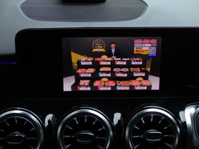 MERCEDES BENZ MERCEDES BENZ GLB 2024