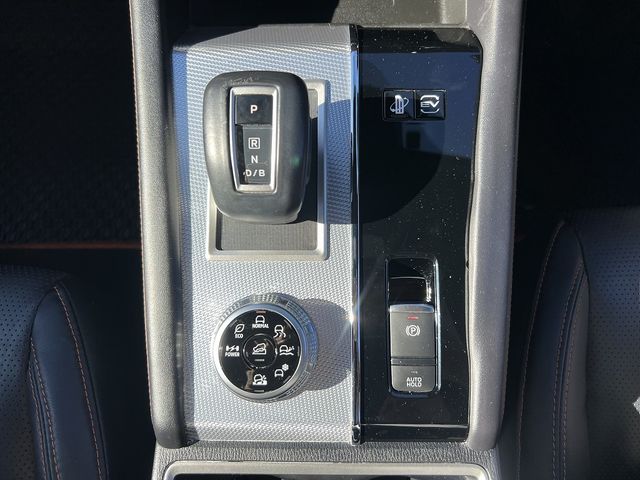 MITSUBISHI OUTLANDER PHEV 2022