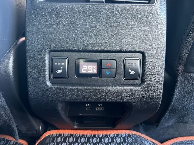 MITSUBISHI OUTLANDER PHEV 2022