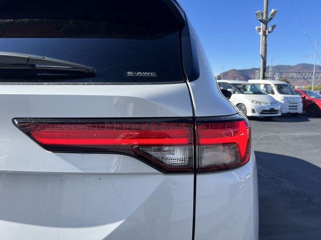 MITSUBISHI OUTLANDER PHEV 2022